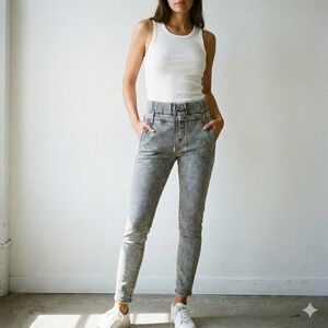 Bevy Flog Jeans Womens 23‎ Slim Fit Stretch Gray Wash Button Fly Made in Israel